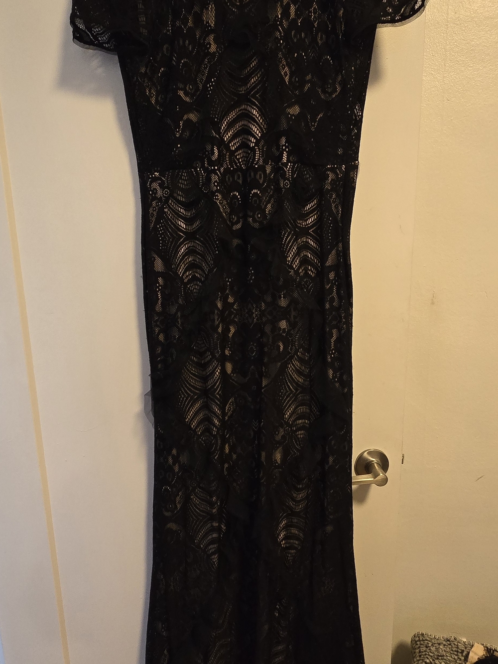 Black Lace Maxi Dress with Nude Lining BCBG small - Picture 6 of 7